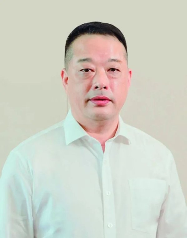 股票配资平台大全 直面掌门人 | 从珠光龙头到钛白新星——专访坤彩科技董事长谢秉坤